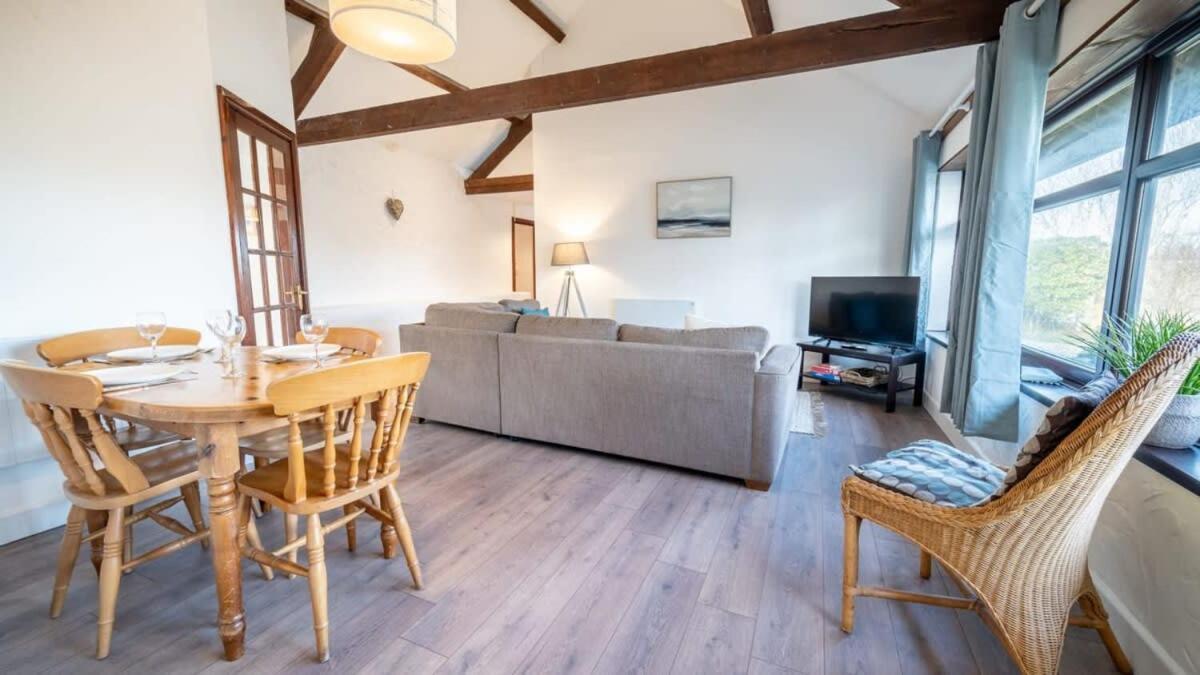 Charming 2 Bedroom Coastal Cottage Nr Bude Exterior photo