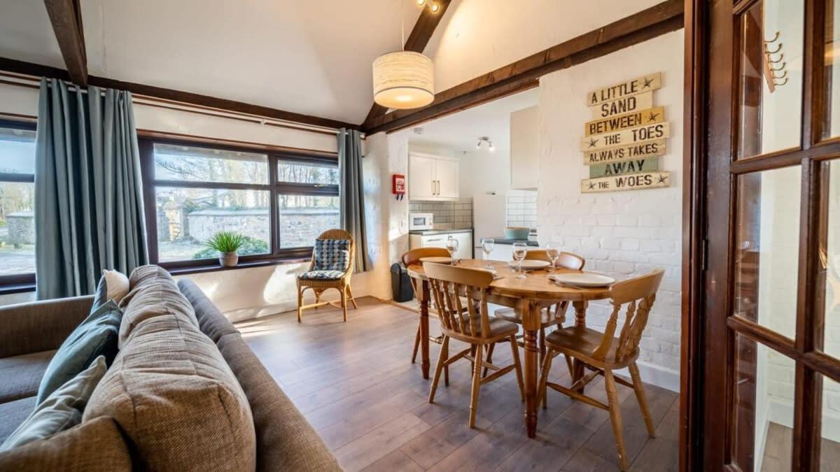 Charming 2 Bedroom Coastal Cottage Nr Bude Exterior photo